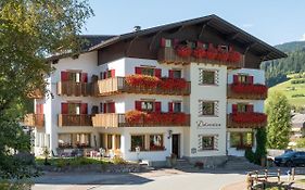 Hotel Dolomiten Welsberg